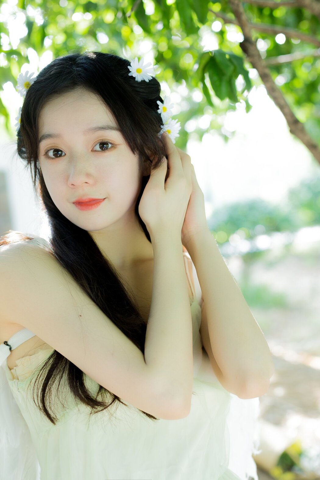 YiTuYu艺图语 Vol.2638 Ge Man Ni Nini