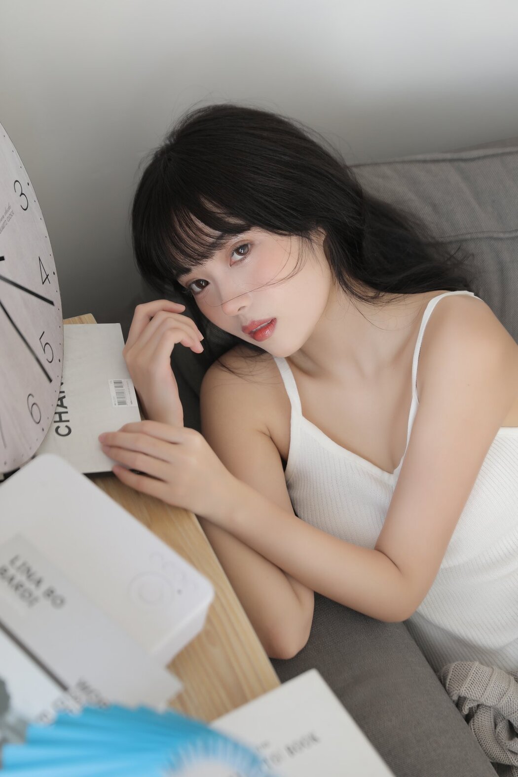 YiTuYu艺图语 Vol.2640 Xiao Wei Ren Er