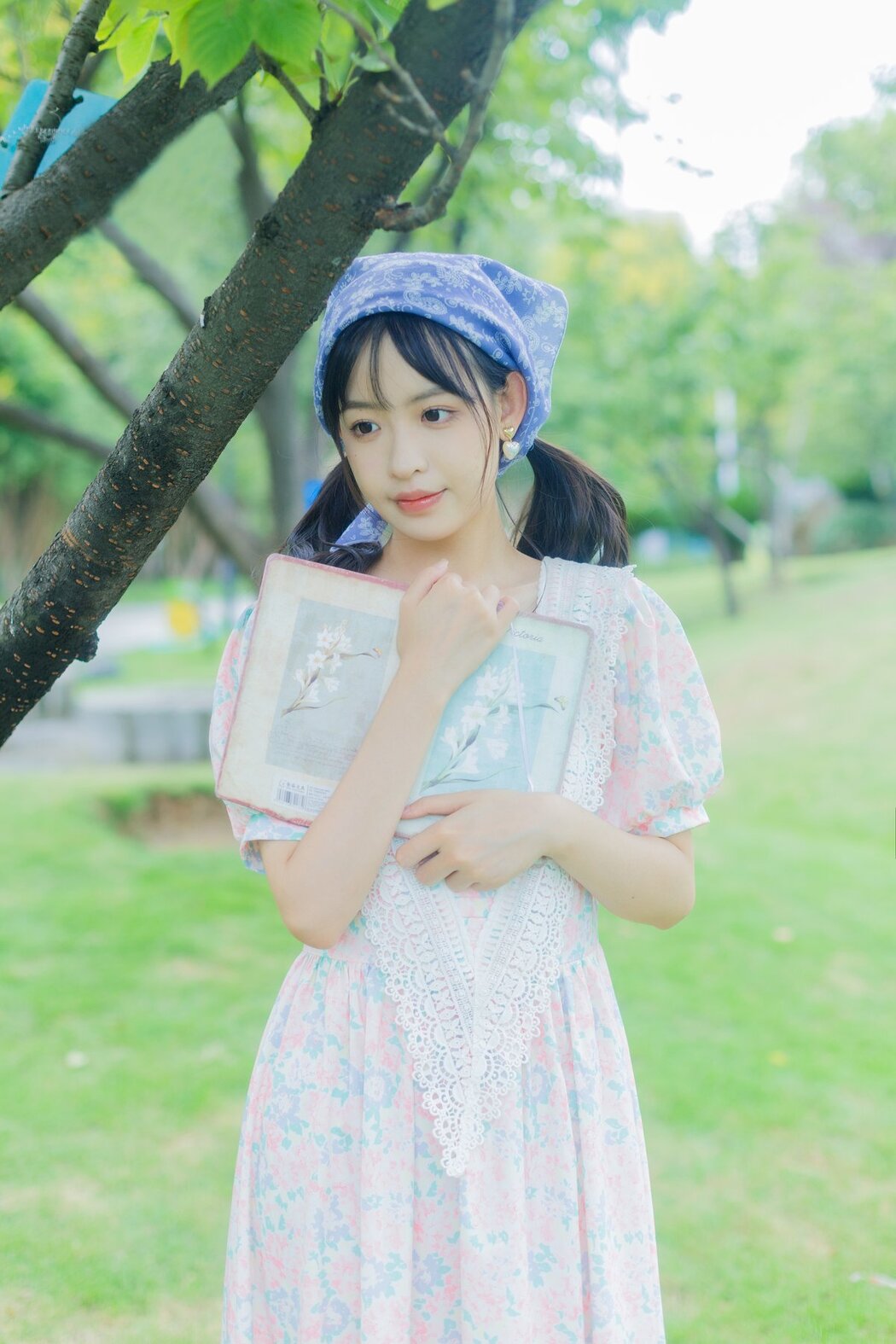 YiTuYu艺图语 Vol.2722 Chi Bao Le Ma