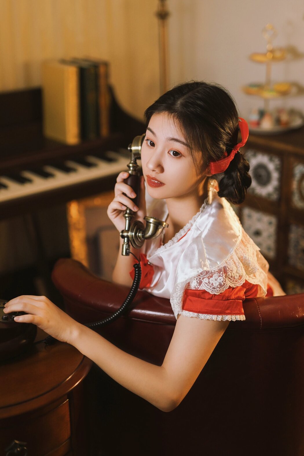 YiTuYu艺图语 Vol.2634 Xiao Yi Yi X