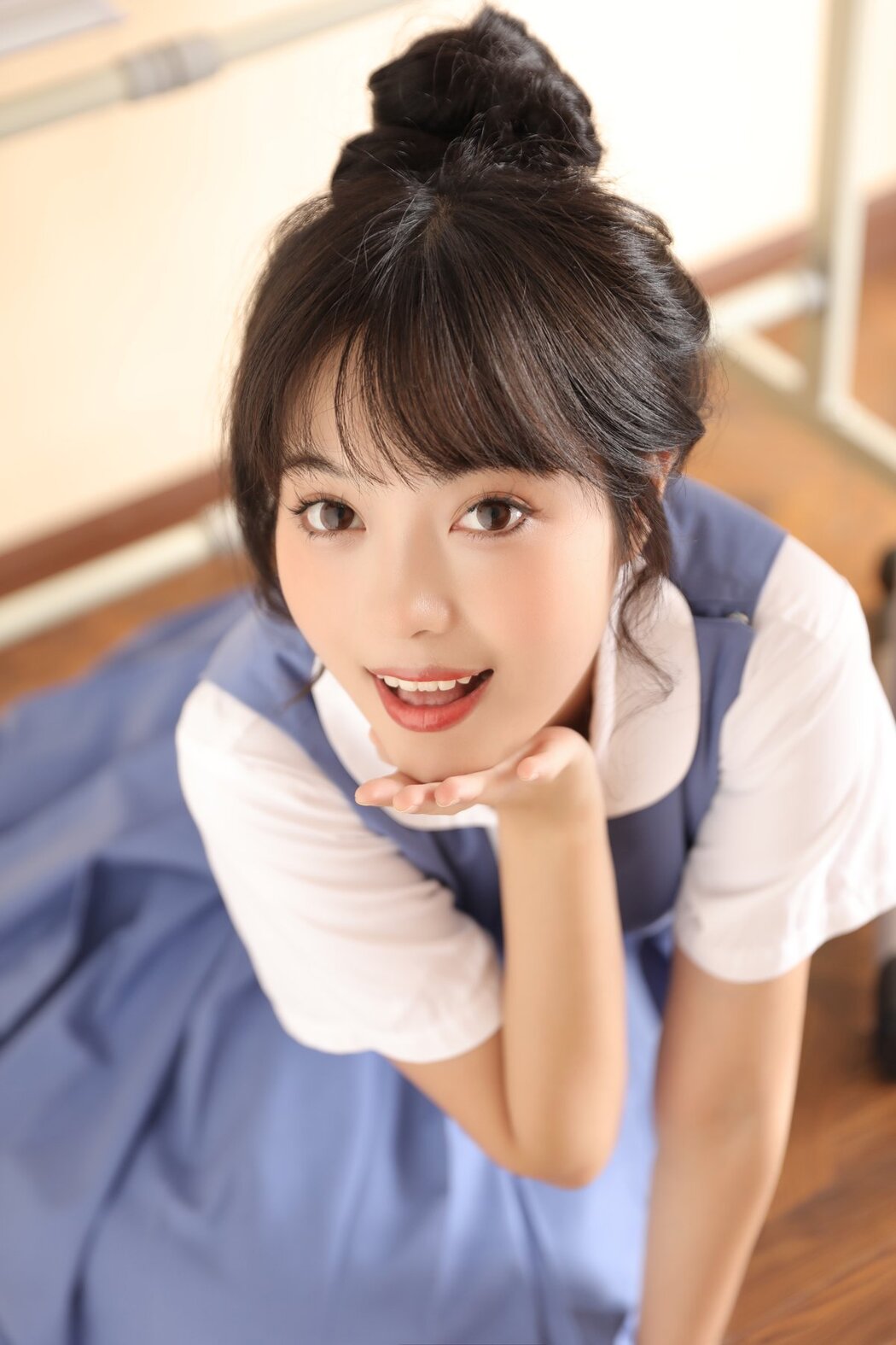 YiTuYu艺图语 Vol.2655 Xiao Wei Ren Er