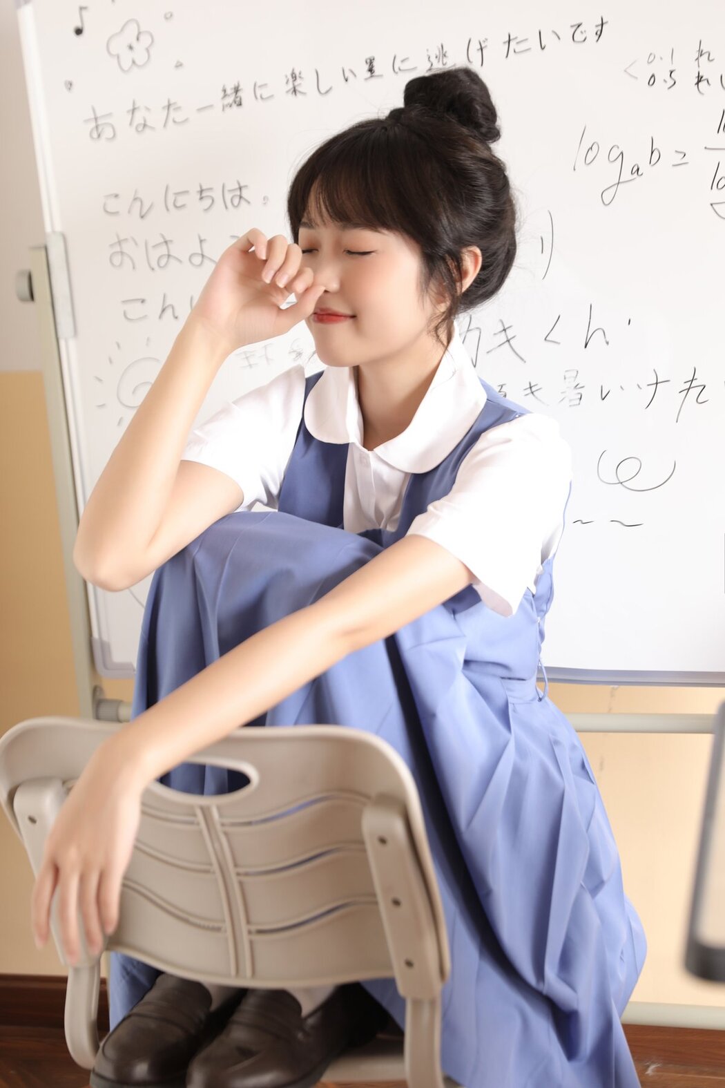YiTuYu艺图语 Vol.2655 Xiao Wei Ren Er