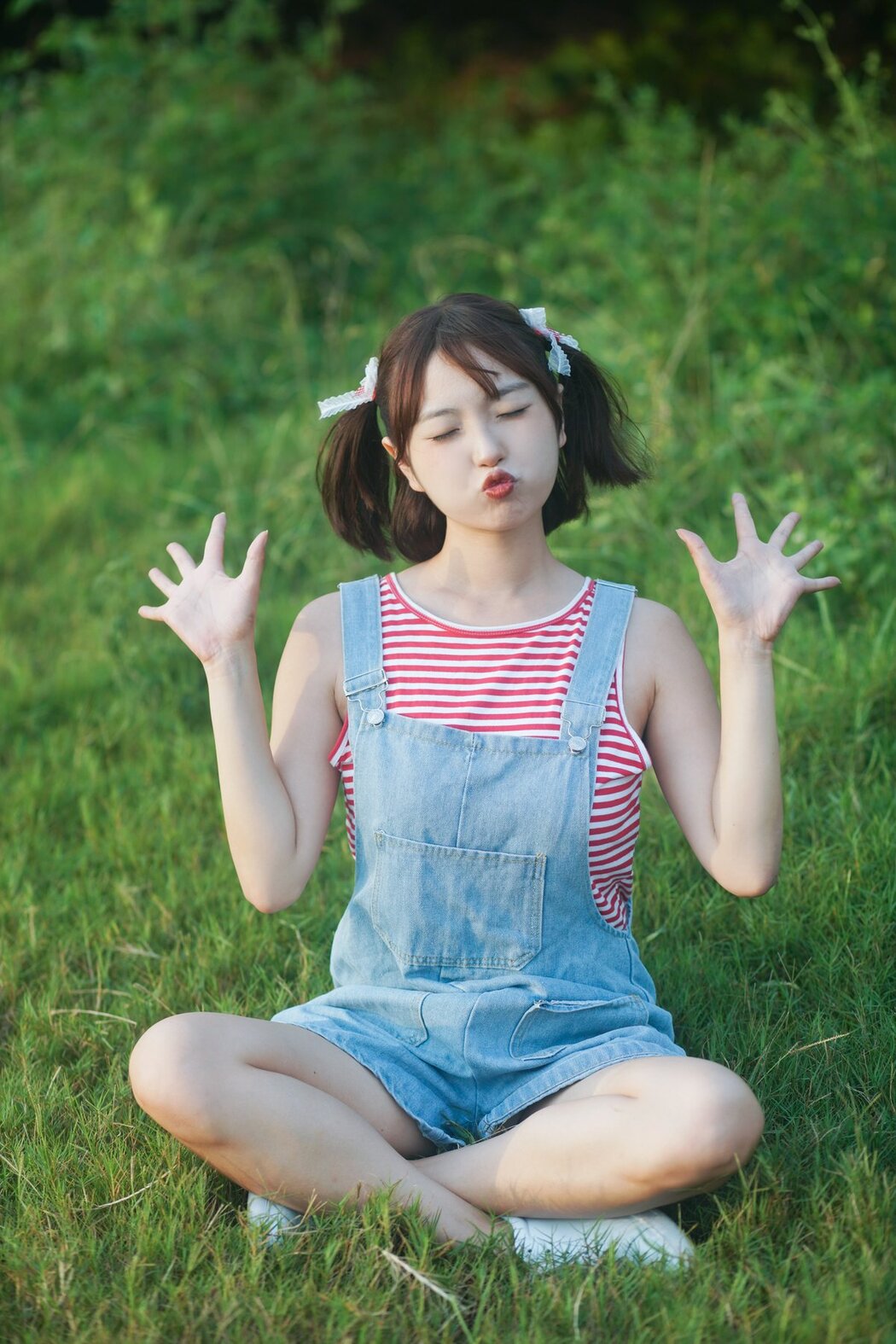 YiTuYu艺图语 Vol.2648 Zha Ji Bing Ke Le