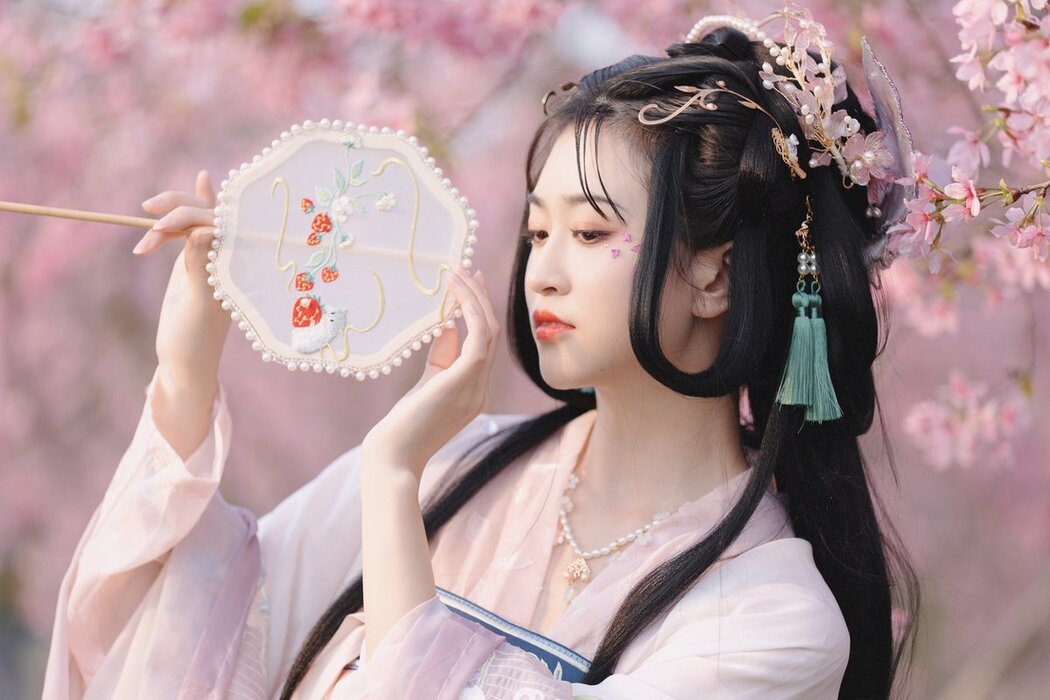 YiTuYu艺图语 Vol.2706 Qiong Na