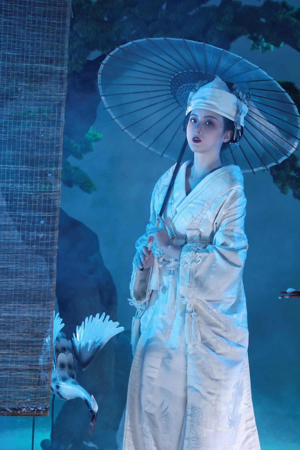 YiTuYu艺图语 Vol.2699 Tian Qing Hou De Ying Hua Hua