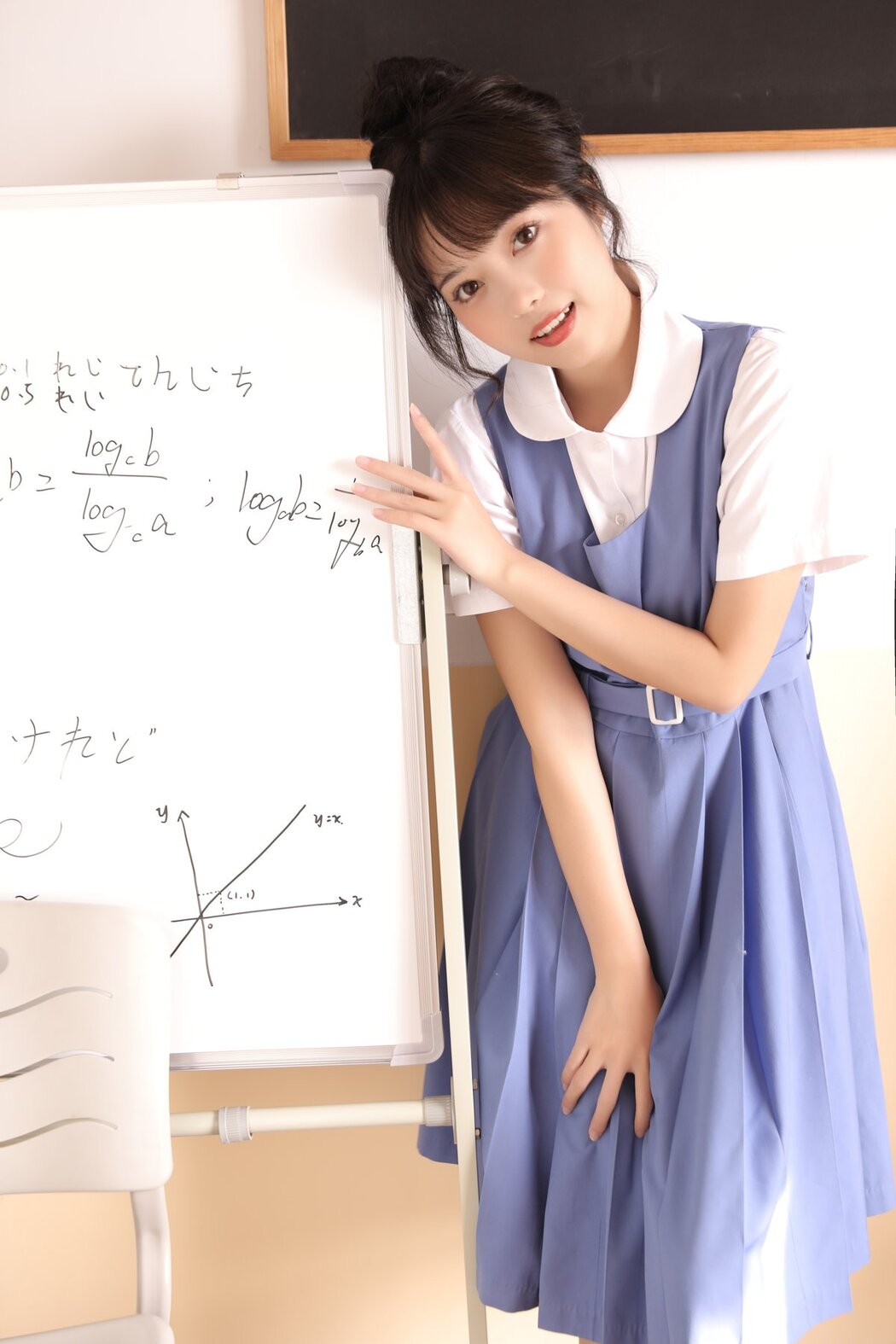YiTuYu艺图语 Vol.2655 Xiao Wei Ren Er