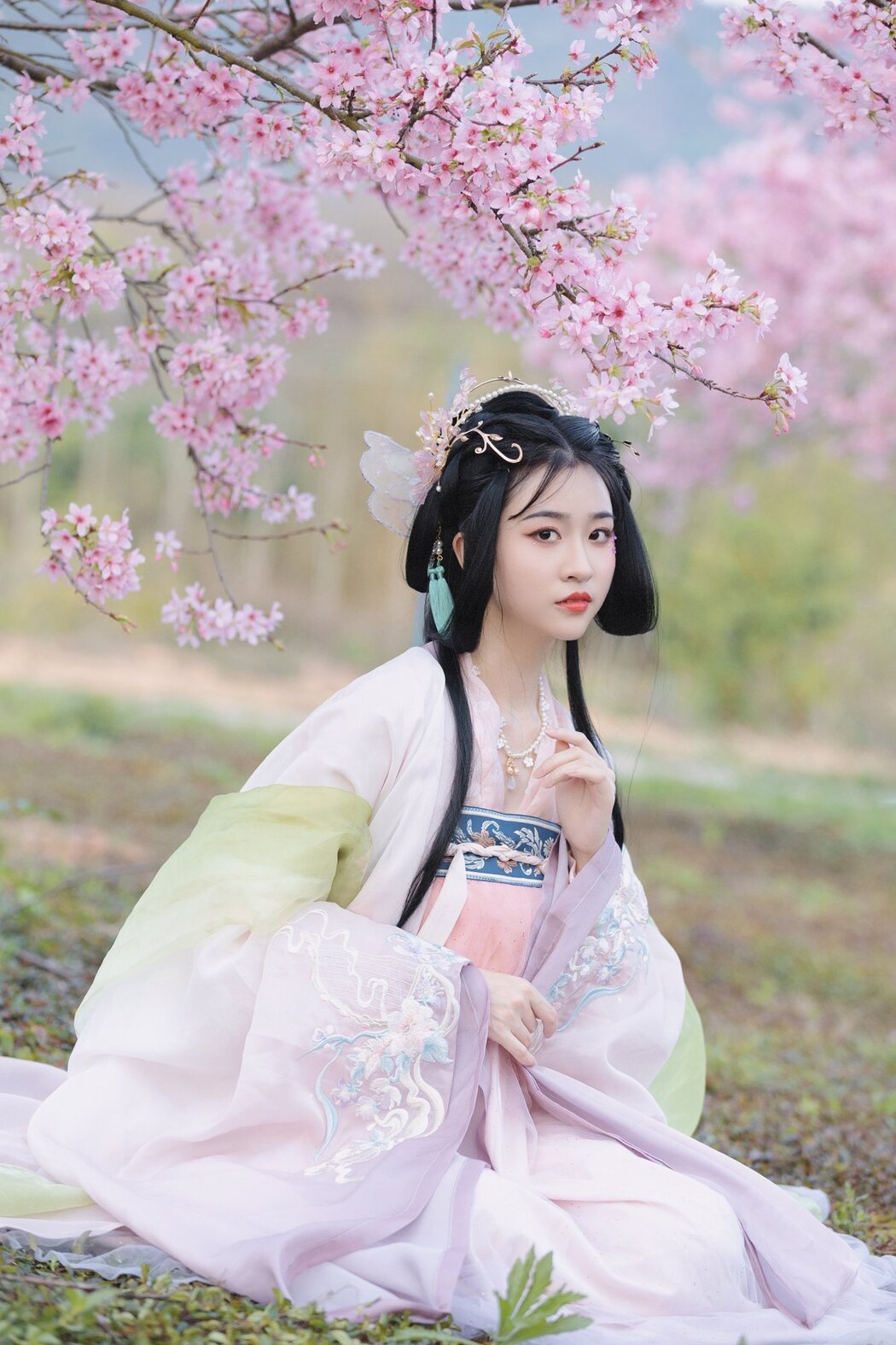 YiTuYu艺图语 Vol.2706 Qiong Na