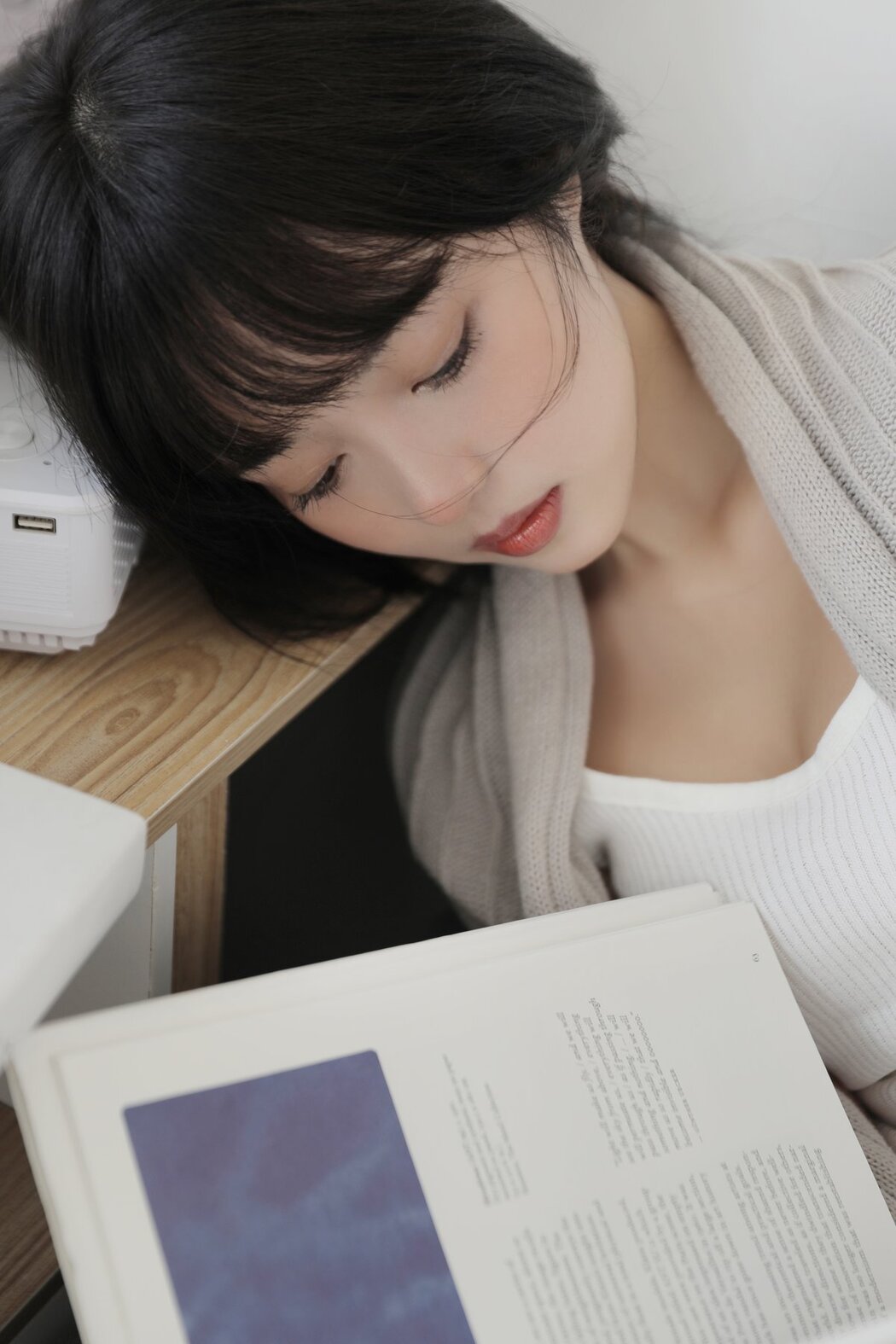 YiTuYu艺图语 Vol.2640 Xiao Wei Ren Er
