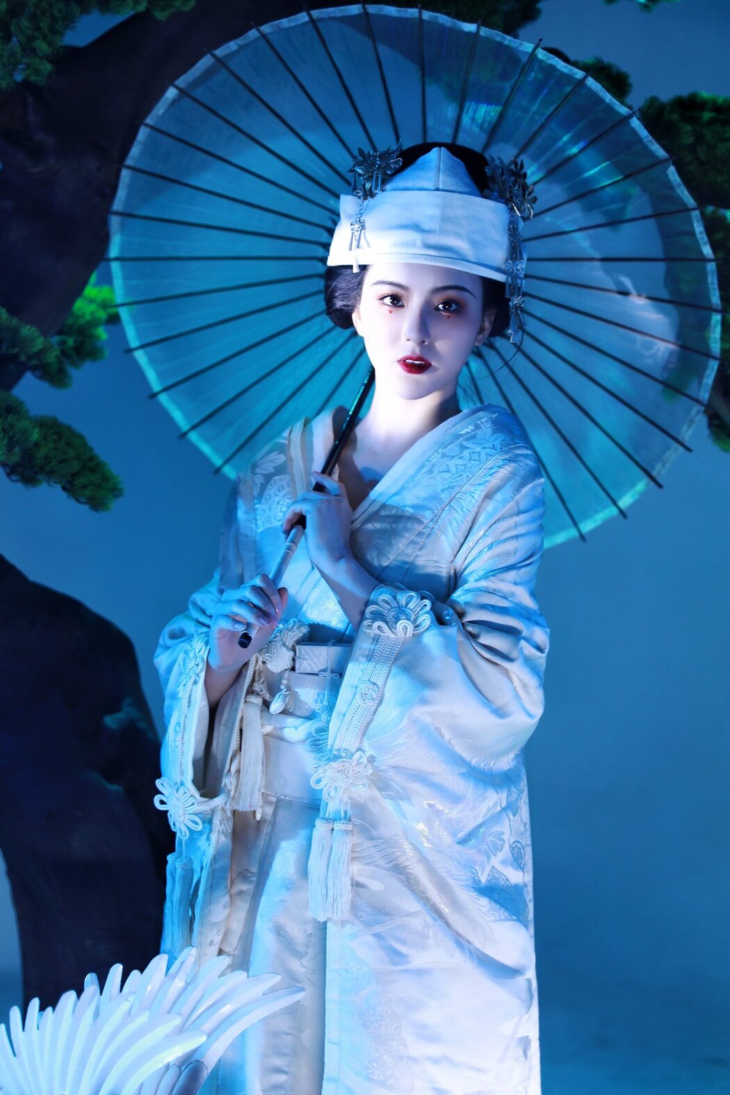 YiTuYu艺图语 Vol.2699 Tian Qing Hou De Ying Hua Hua