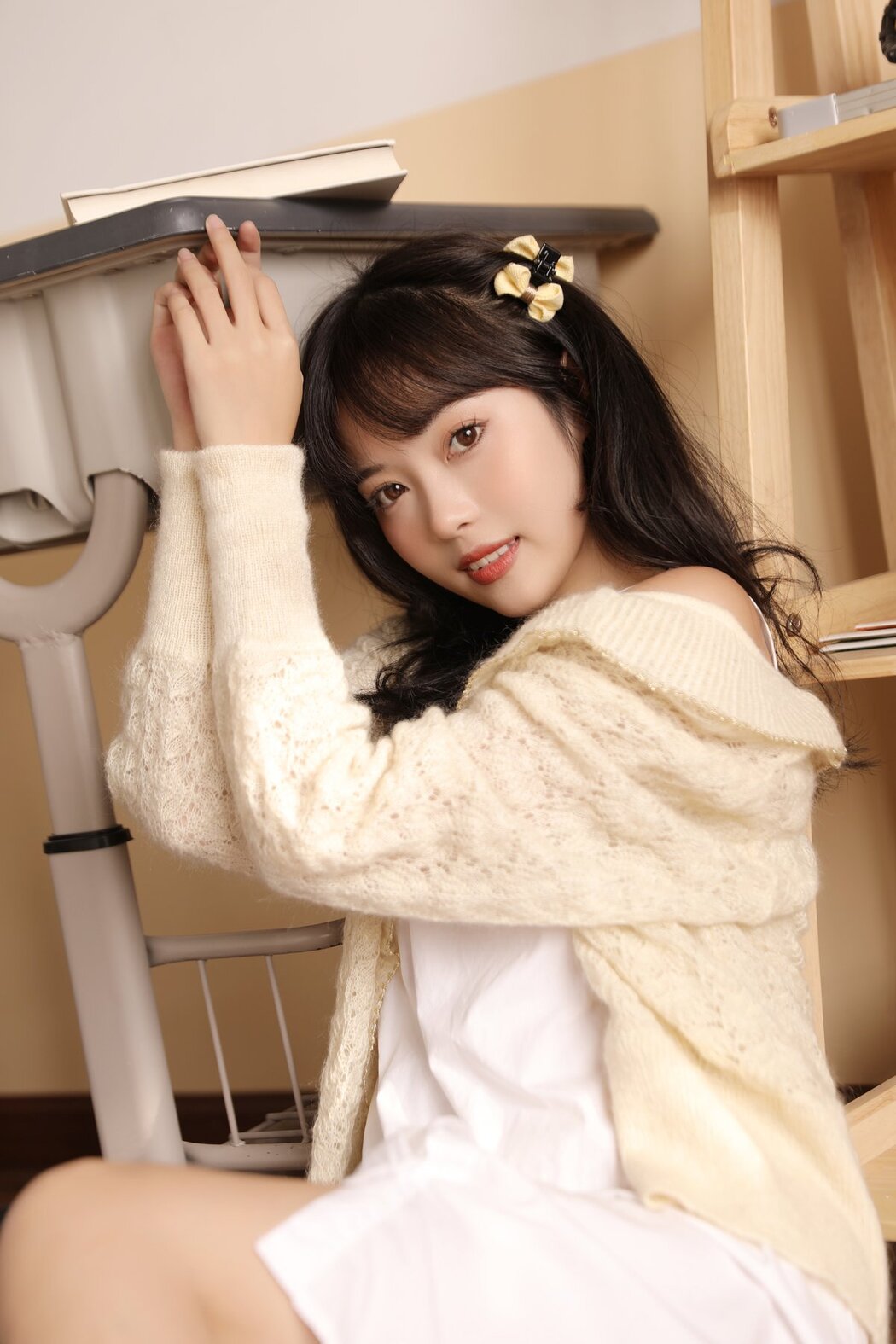 YiTuYu艺图语 Vol.2720 Xiao Wei Ren Er