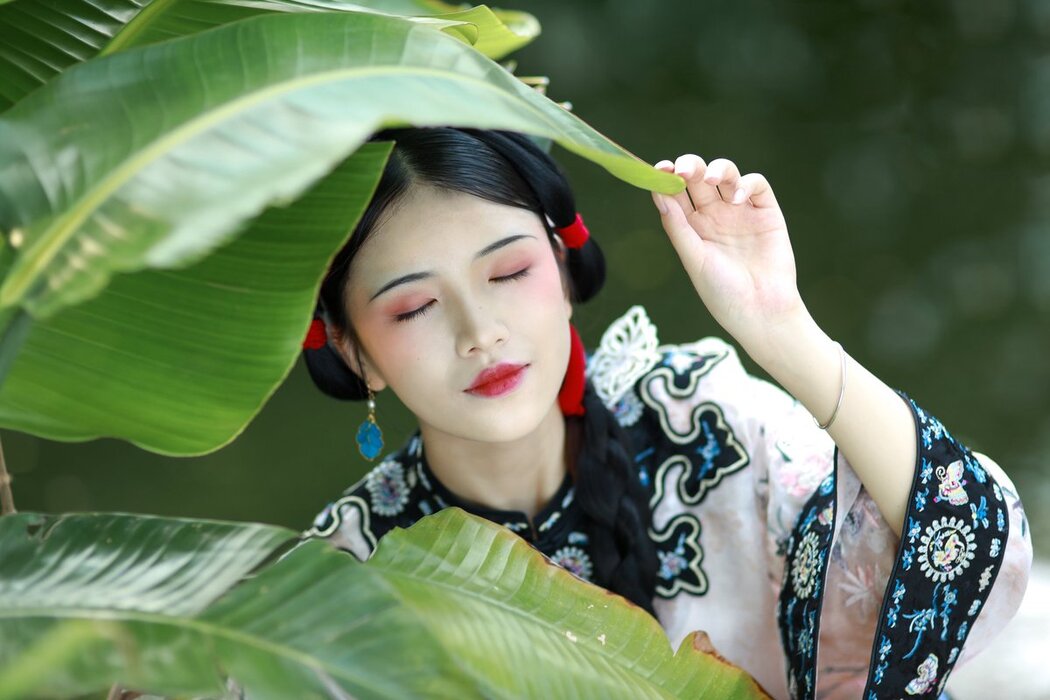 YiTuYu艺图语 Vol.2637 Miao Miao Jia De Xiao Yu Gan