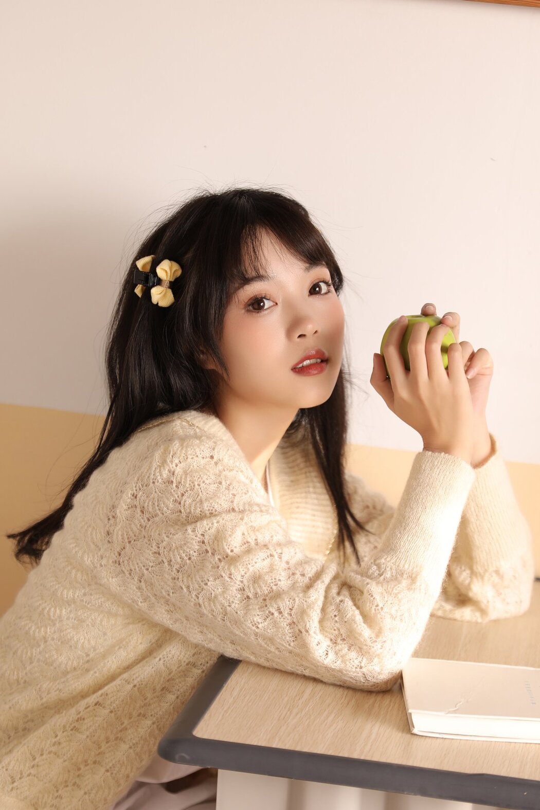YiTuYu艺图语 Vol.2720 Xiao Wei Ren Er