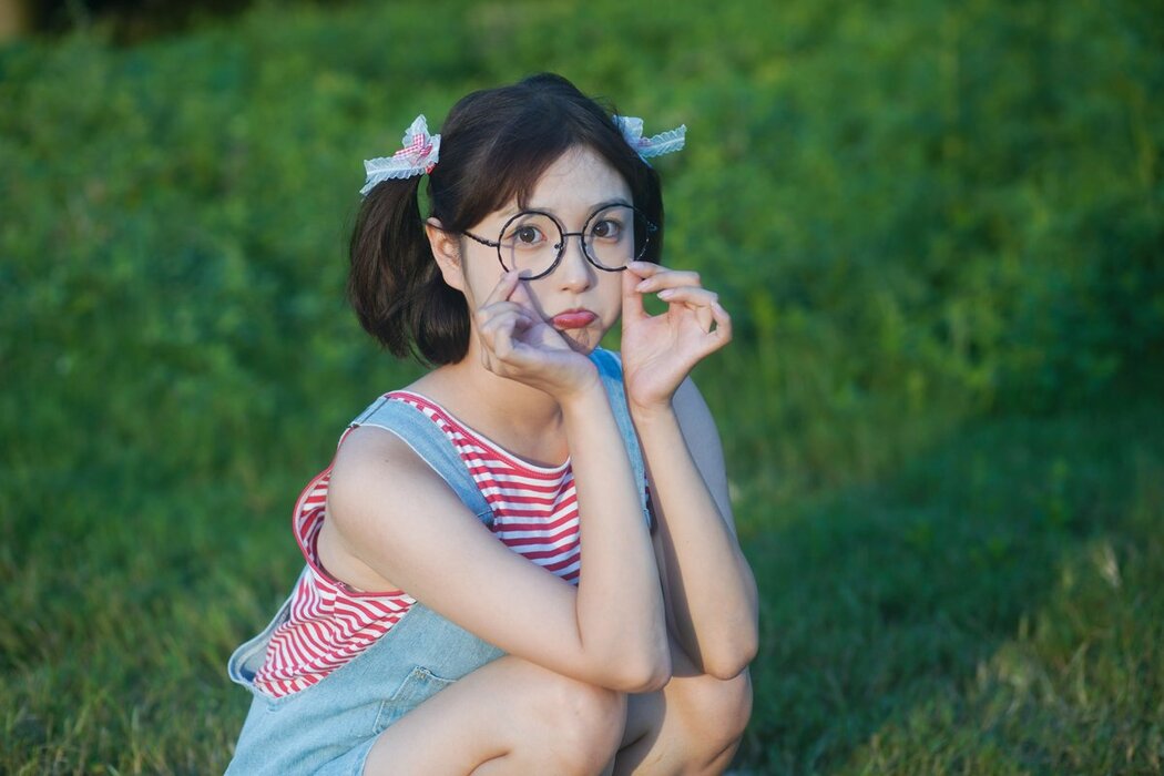YiTuYu艺图语 Vol.2648 Zha Ji Bing Ke Le