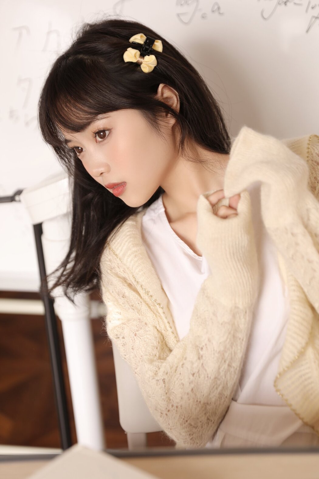 YiTuYu艺图语 Vol.2720 Xiao Wei Ren Er
