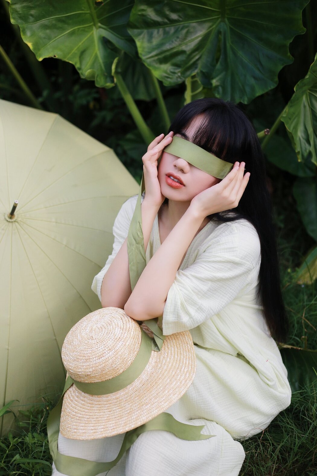 YiTuYu艺图语 Vol.2682 Liao Tao Xue