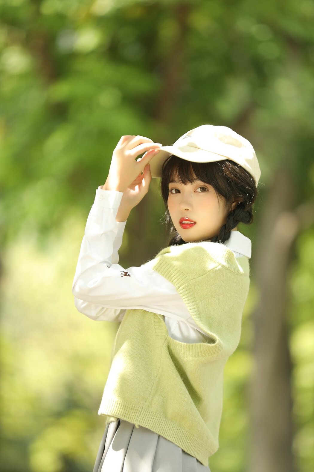 YiTuYu艺图语 Vol.2674 Xiao Wei Ren Er
