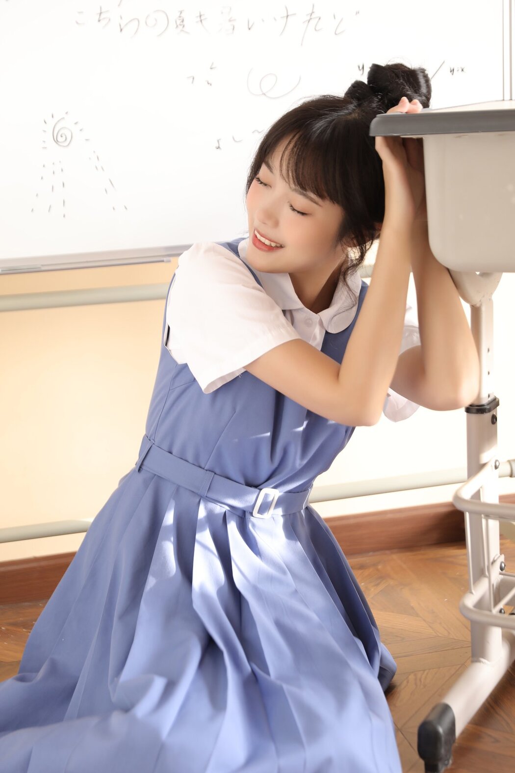 YiTuYu艺图语 Vol.2655 Xiao Wei Ren Er