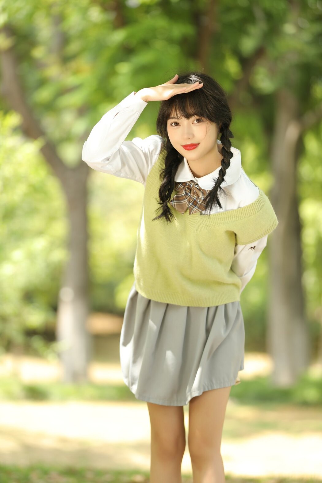 YiTuYu艺图语 Vol.2674 Xiao Wei Ren Er