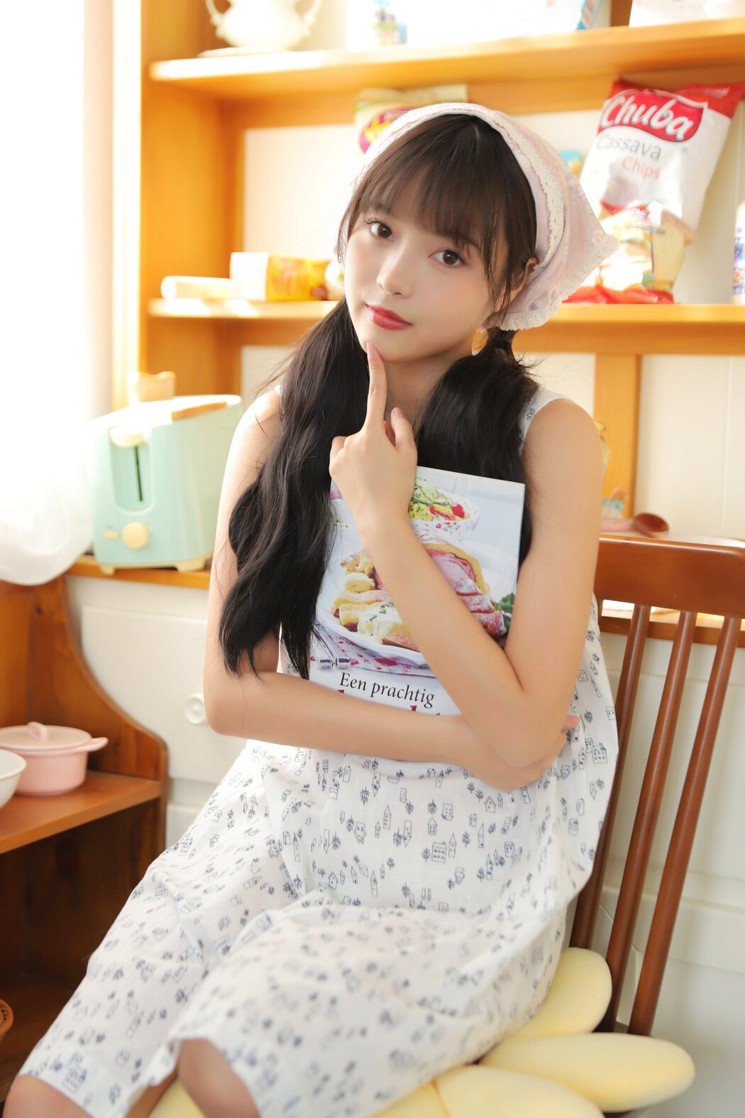 YiTuYu艺图语 Vol.2680 Xiao Wei Ren Er