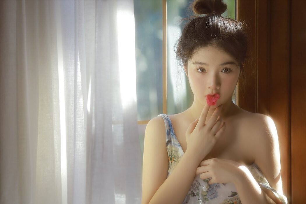 YiTuYu艺图语 Vol.2707 Cheng Zi