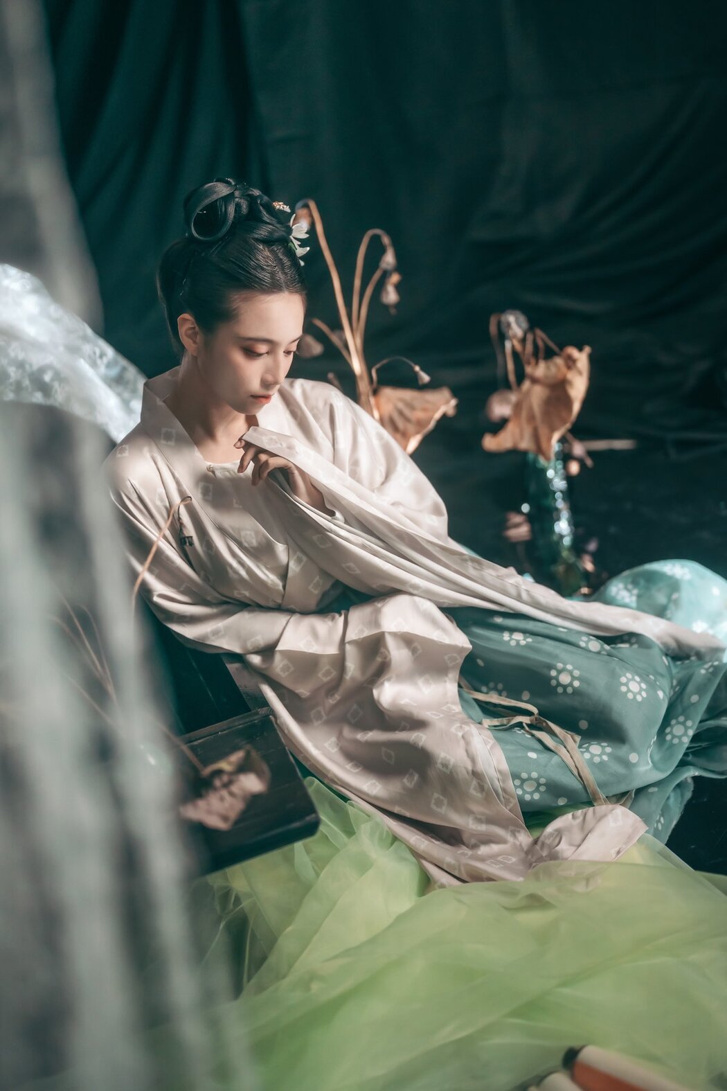 YiTuYu艺图语 Vol.2705 Er Jia Liu