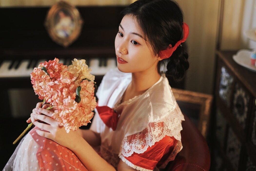 YiTuYu艺图语 Vol.2634 Xiao Yi Yi X