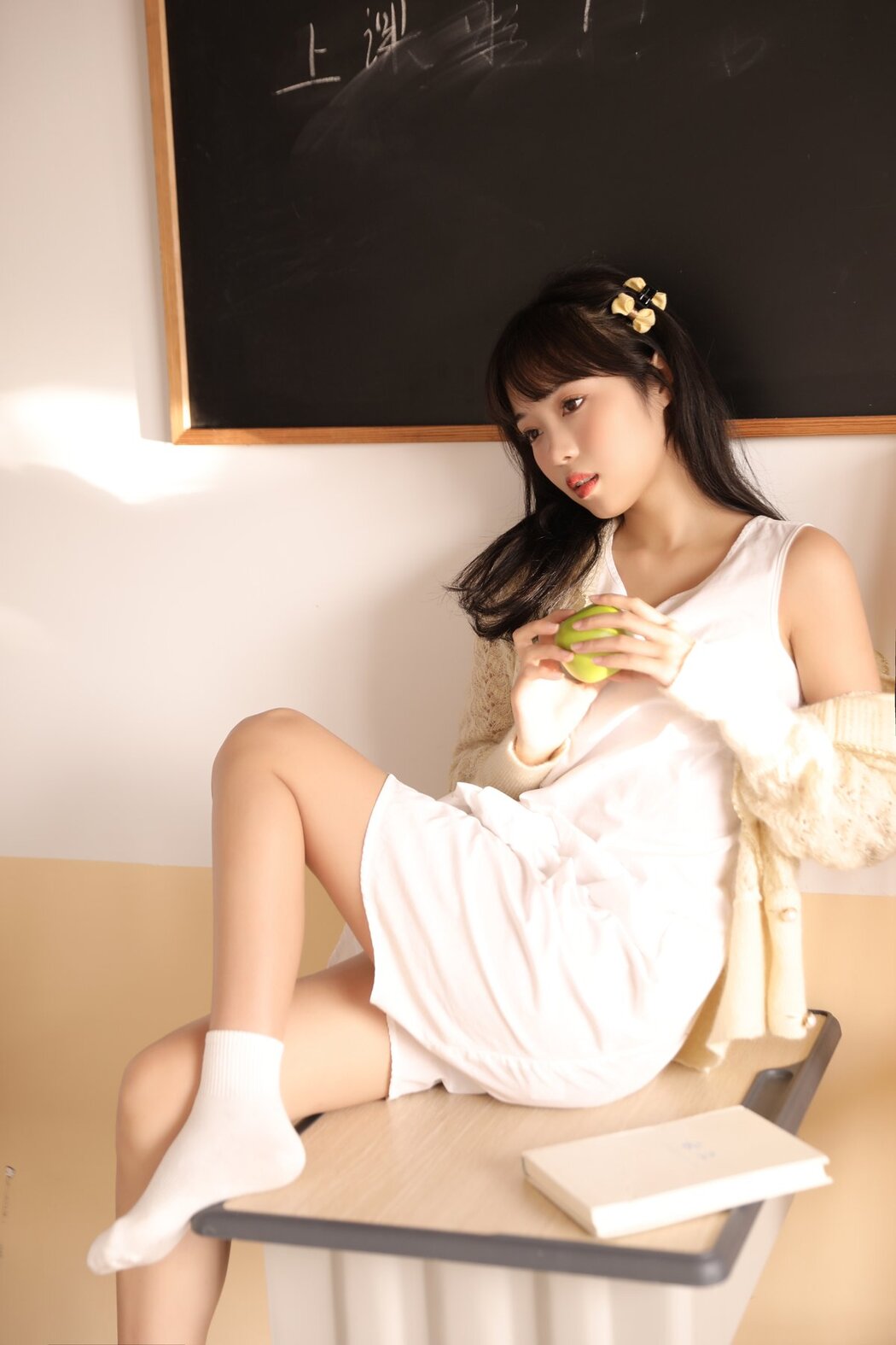 YiTuYu艺图语 Vol.2720 Xiao Wei Ren Er