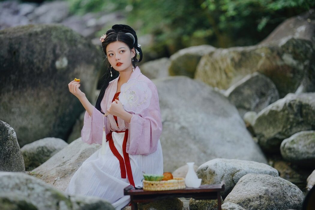 YiTuYu艺图语 Vol.2721 Ye Zi