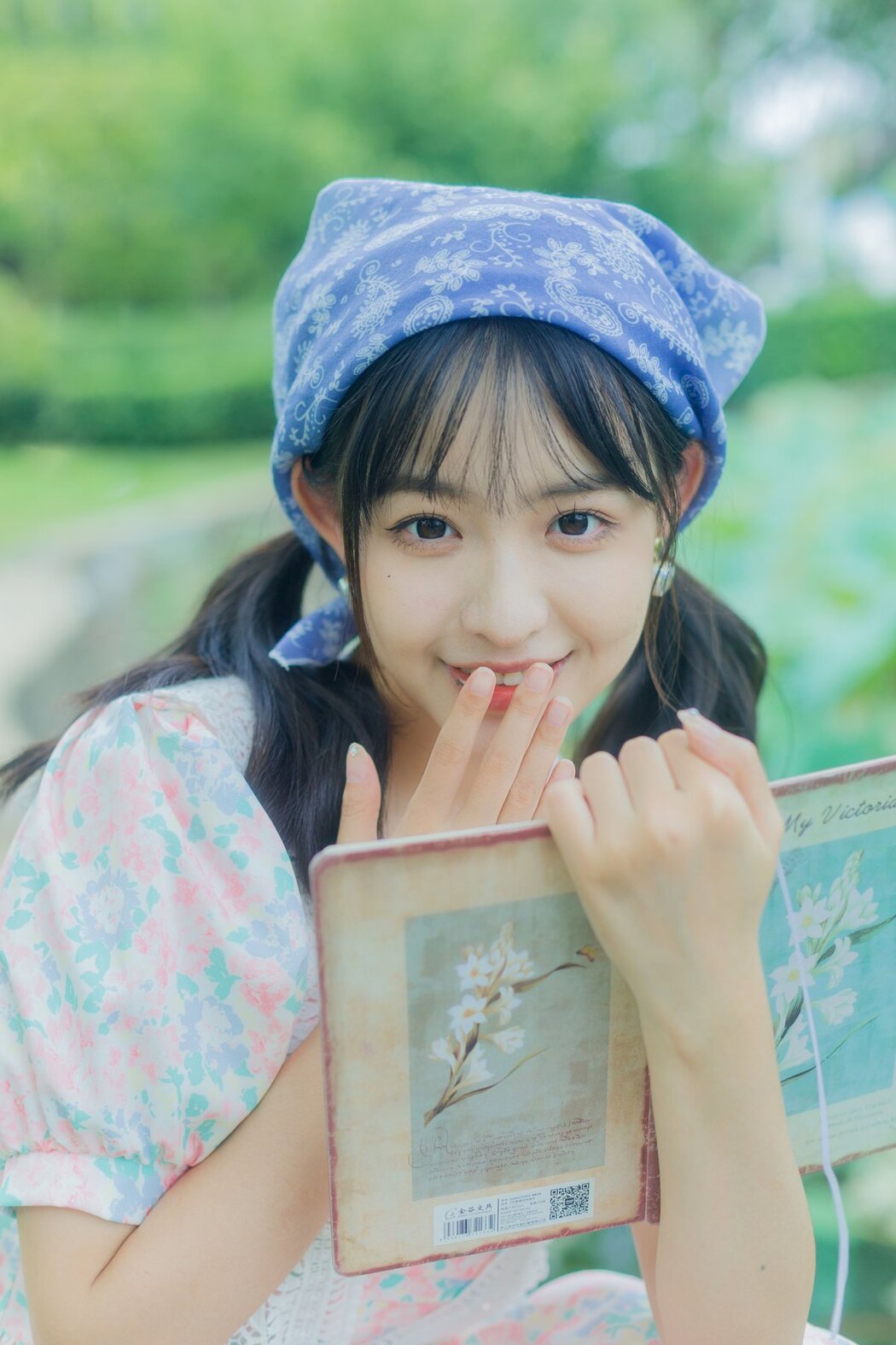 YiTuYu艺图语 Vol.2722 Chi Bao Le Ma