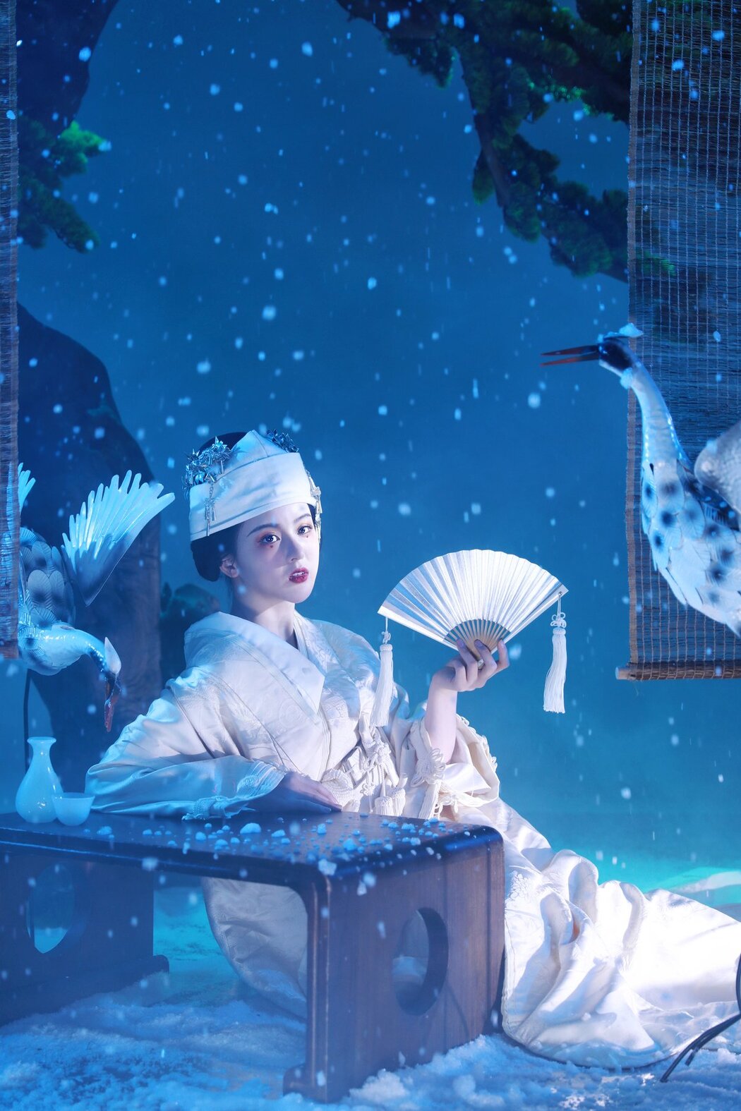 YiTuYu艺图语 Vol.2699 Tian Qing Hou De Ying Hua Hua