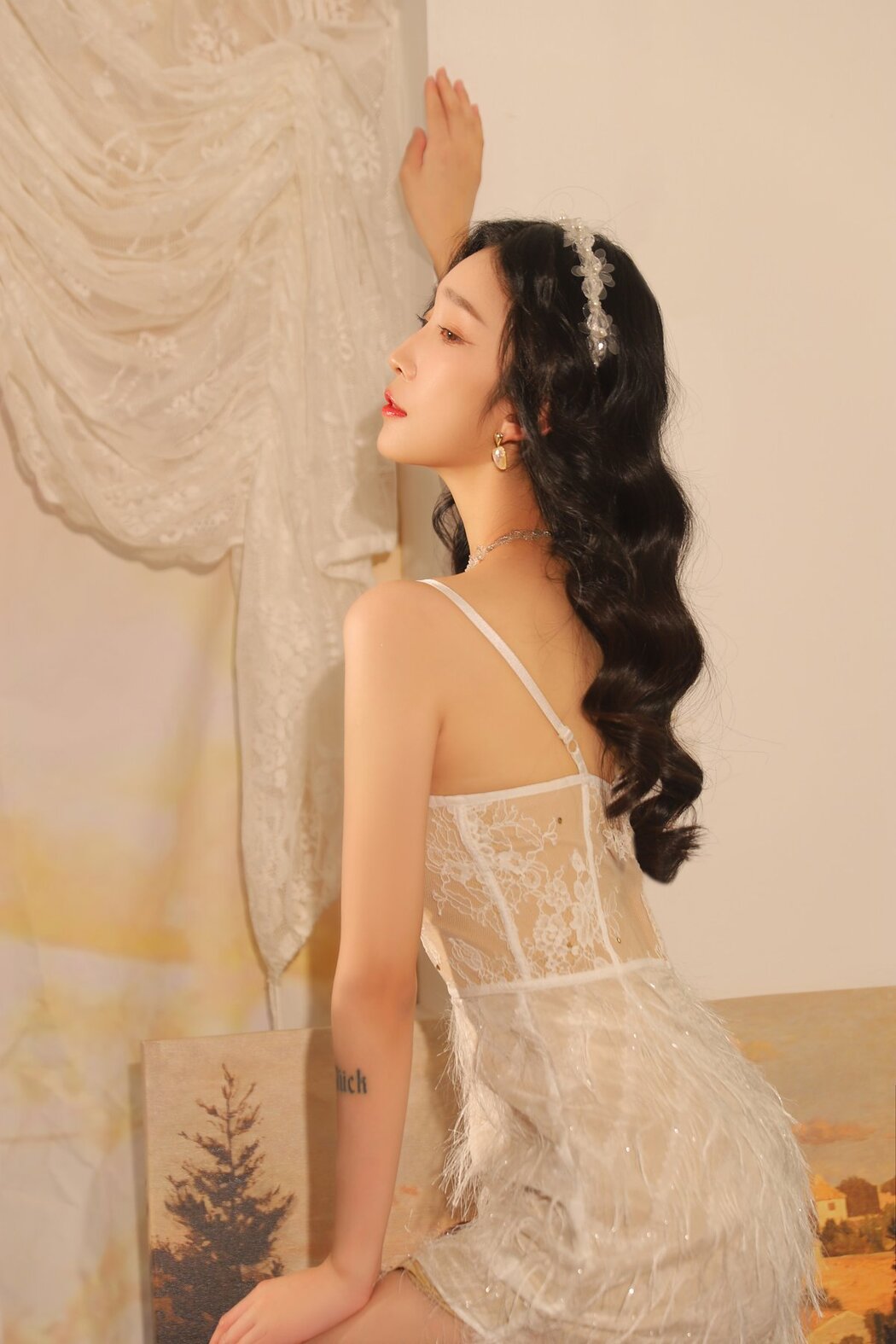 YiTuYu艺图语 Vol.2647 Lei Meng Ying