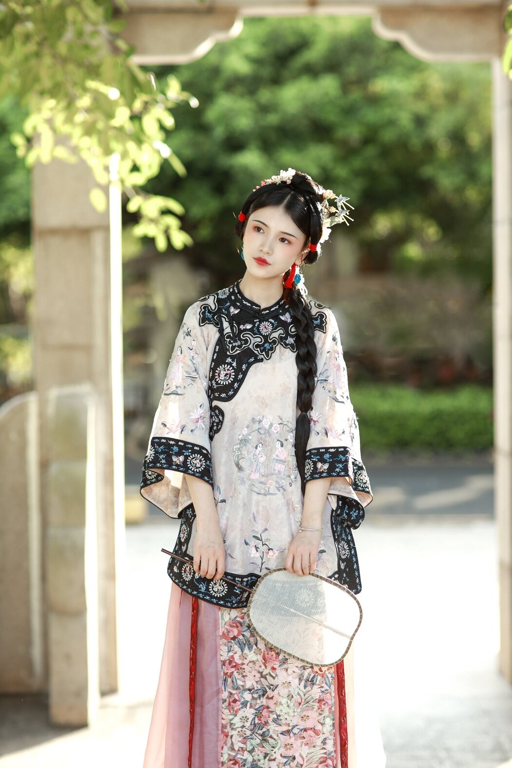 YiTuYu艺图语 Vol.2637 Miao Miao Jia De Xiao Yu Gan