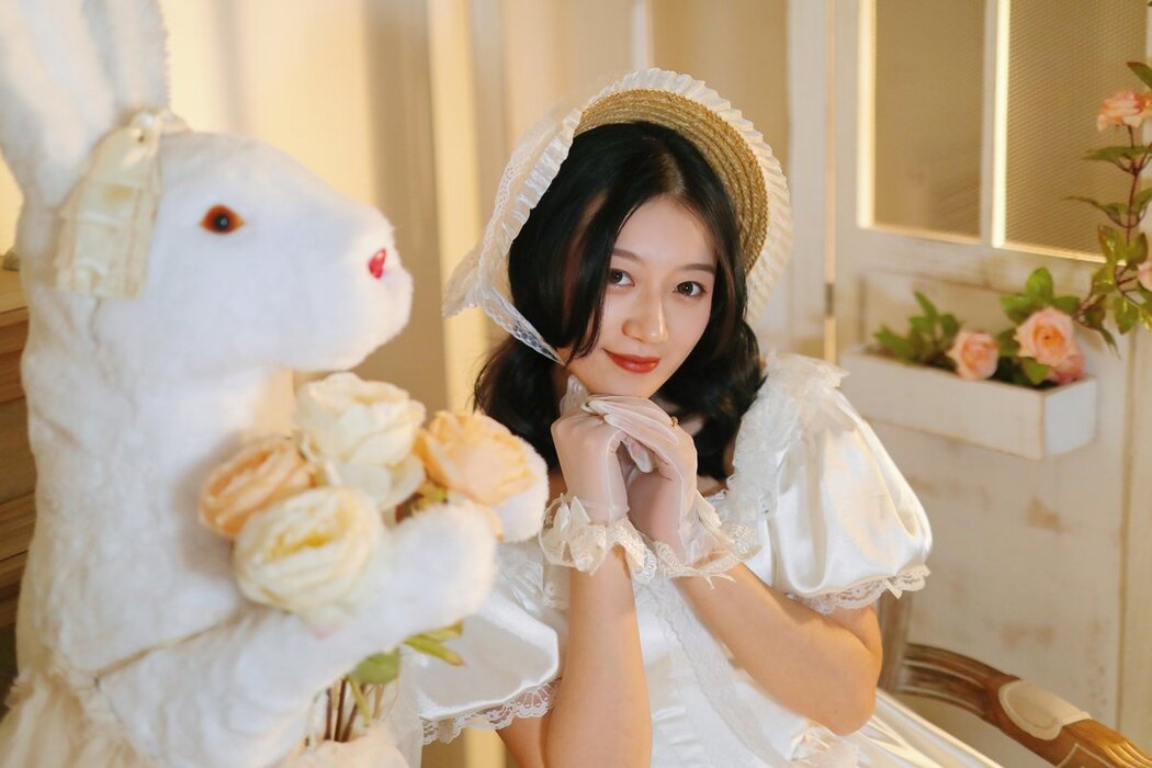 YiTuYu艺图语 Vol.2701 Yu Fang