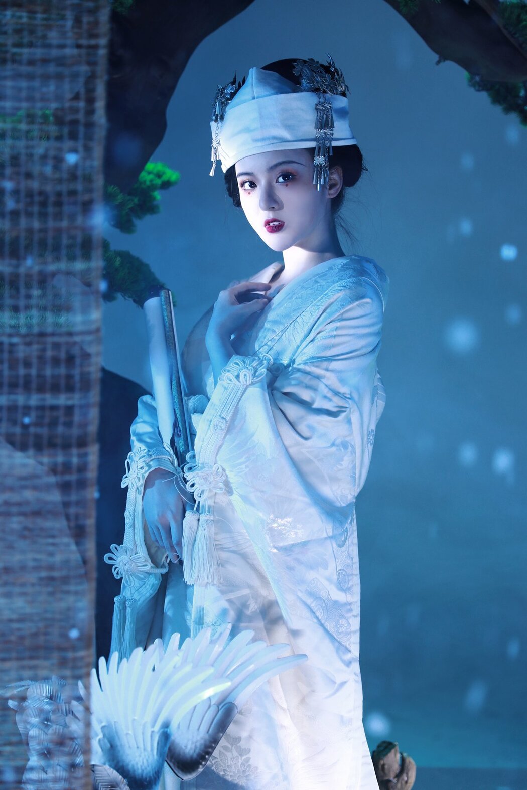 YiTuYu艺图语 Vol.2699 Tian Qing Hou De Ying Hua Hua