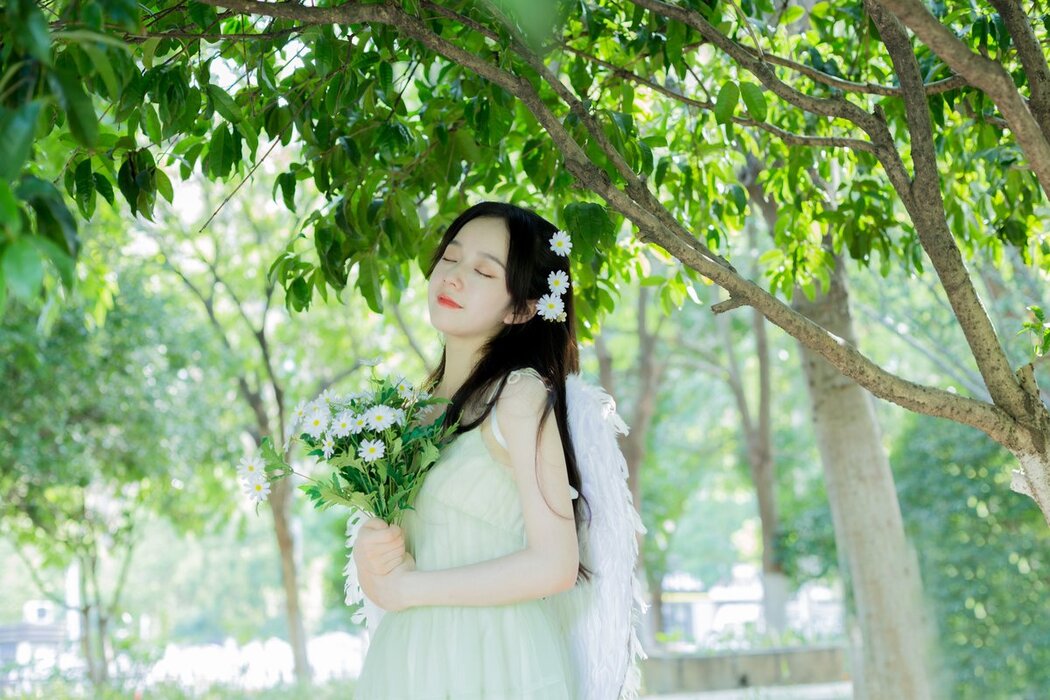 YiTuYu艺图语 Vol.2638 Ge Man Ni Nini