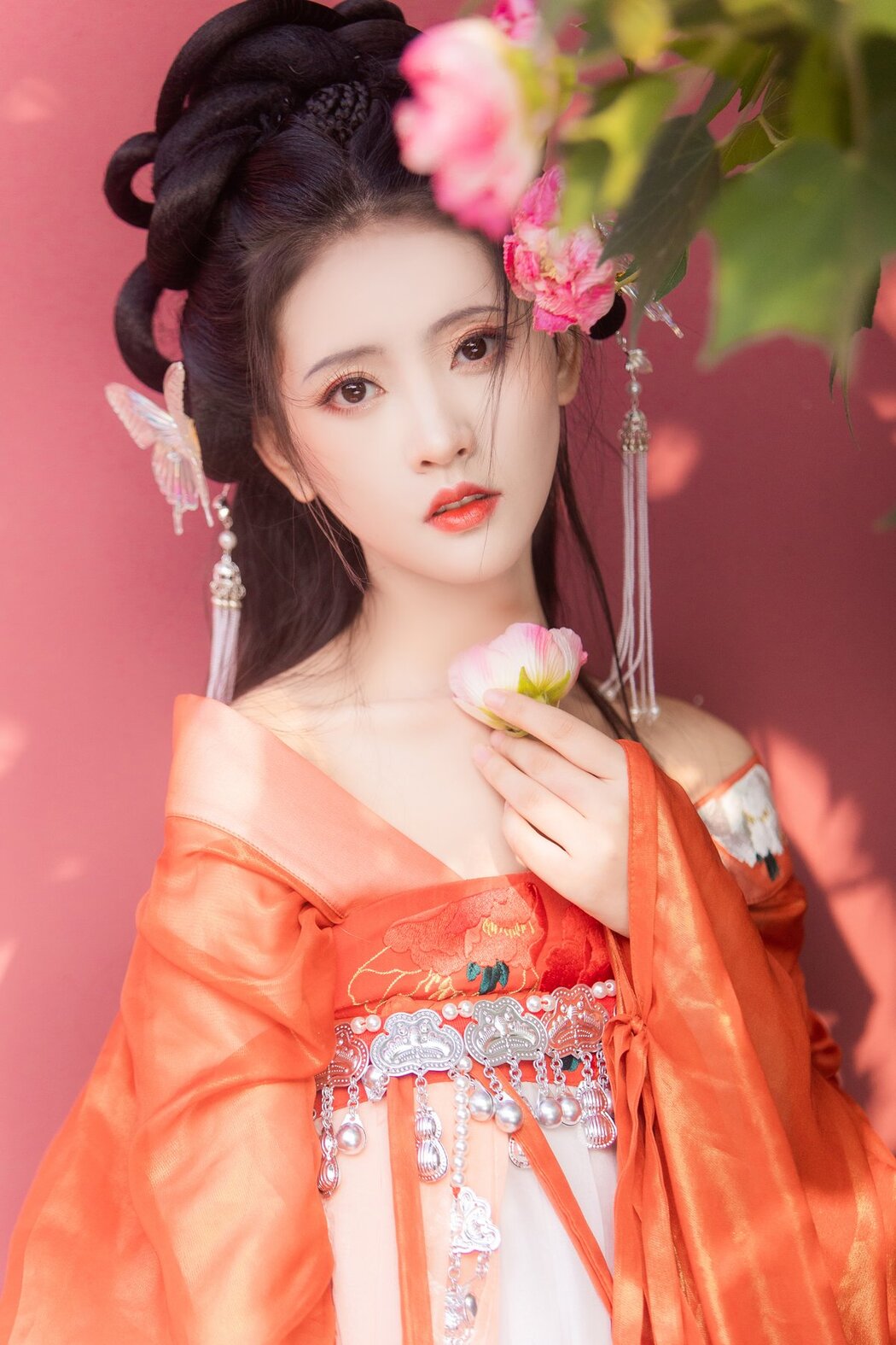 YiTuYu艺图语 Vol.2895 Lin Aki Nai
