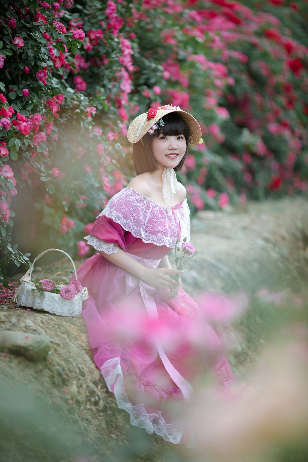 YiTuYu艺图语 Vol.2821 Dong Qin
