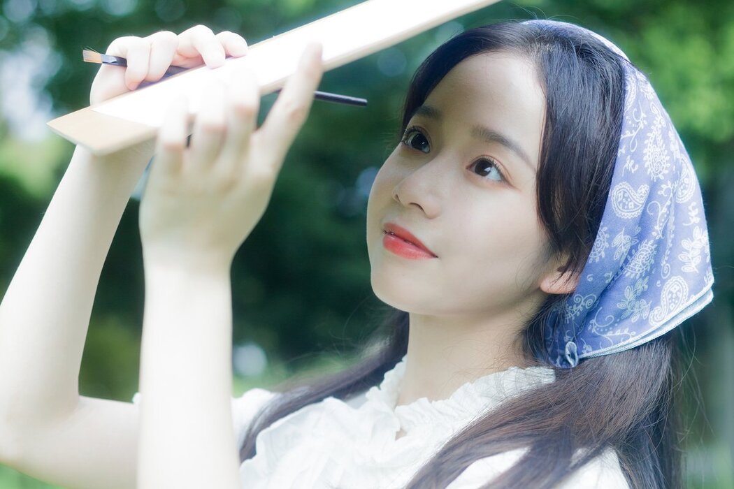 YiTuYu艺图语 Vol.2728 Ge Man Ni Nini