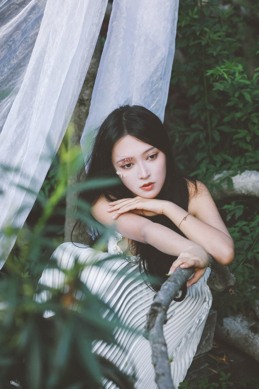 YiTuYu艺图语 Vol.2836 Ying Ying Chi