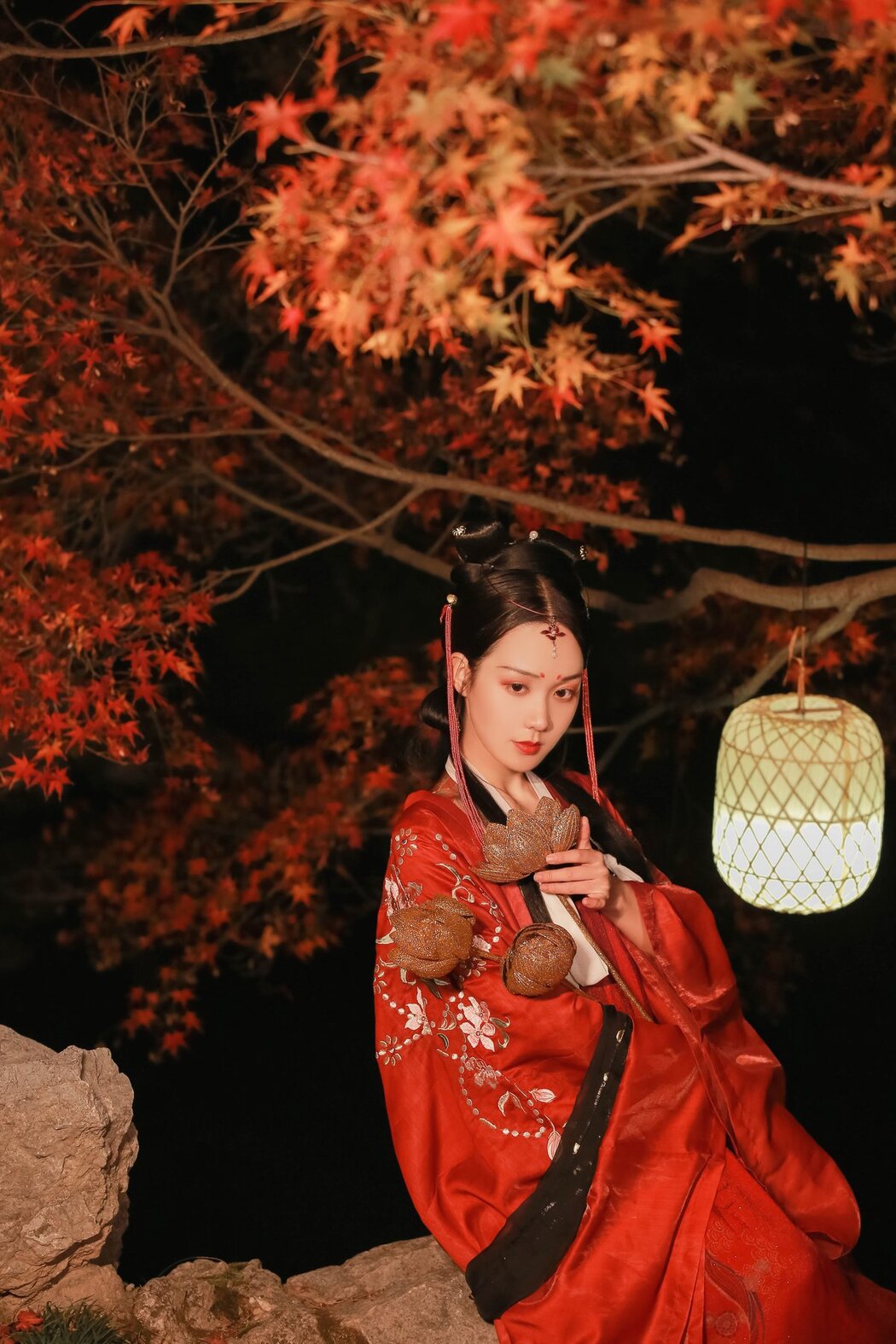 YiTuYu艺图语 Vol.2813 Jia Lian Yu Yu