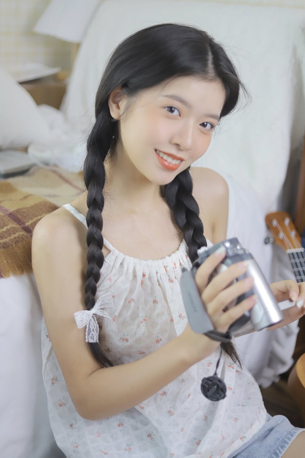 YiTuYu艺图语 Vol.2727 Luo Zhi Xin