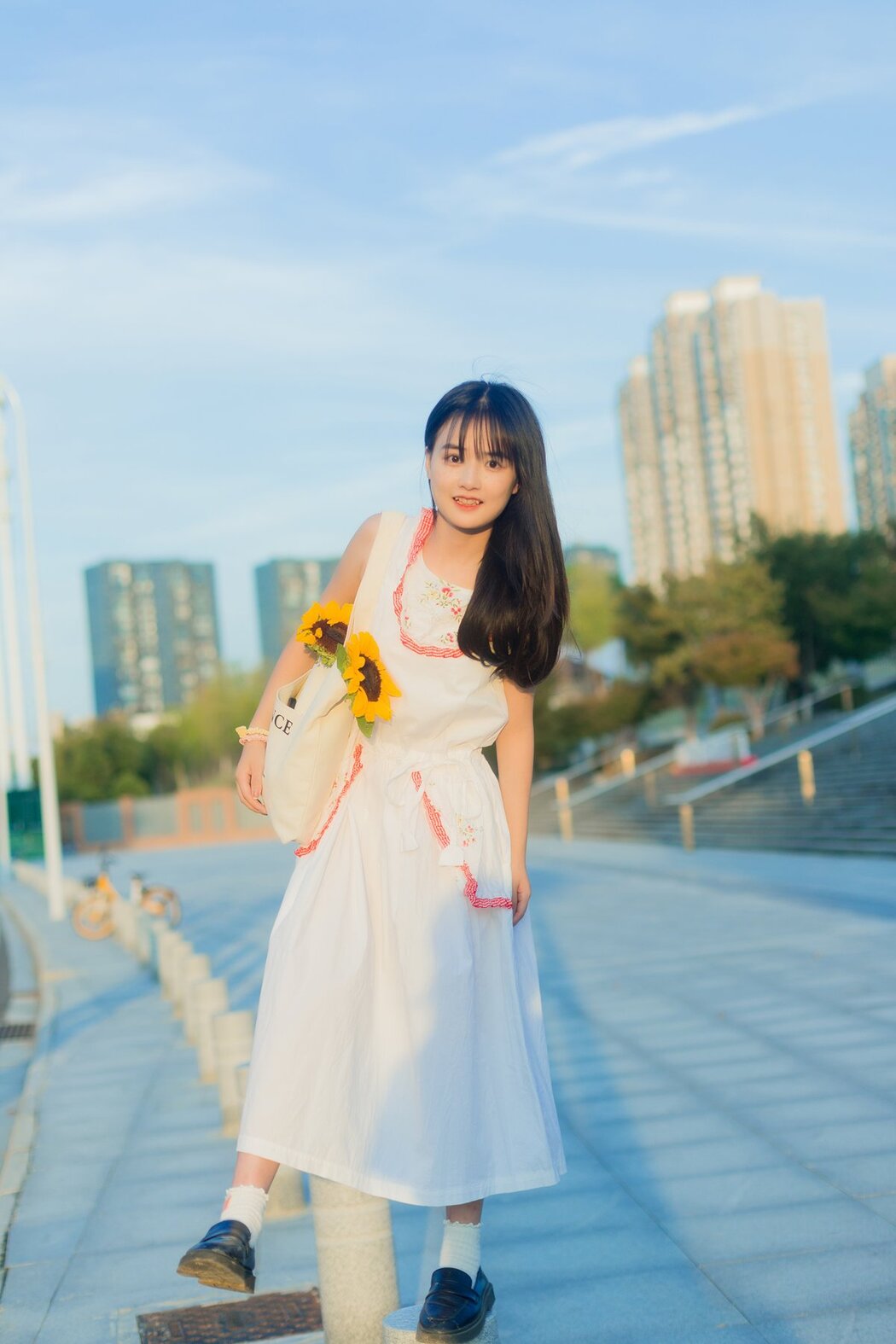 YiTuYu艺图语 Vol.2774 Xiao Yi Mei Mei Cute