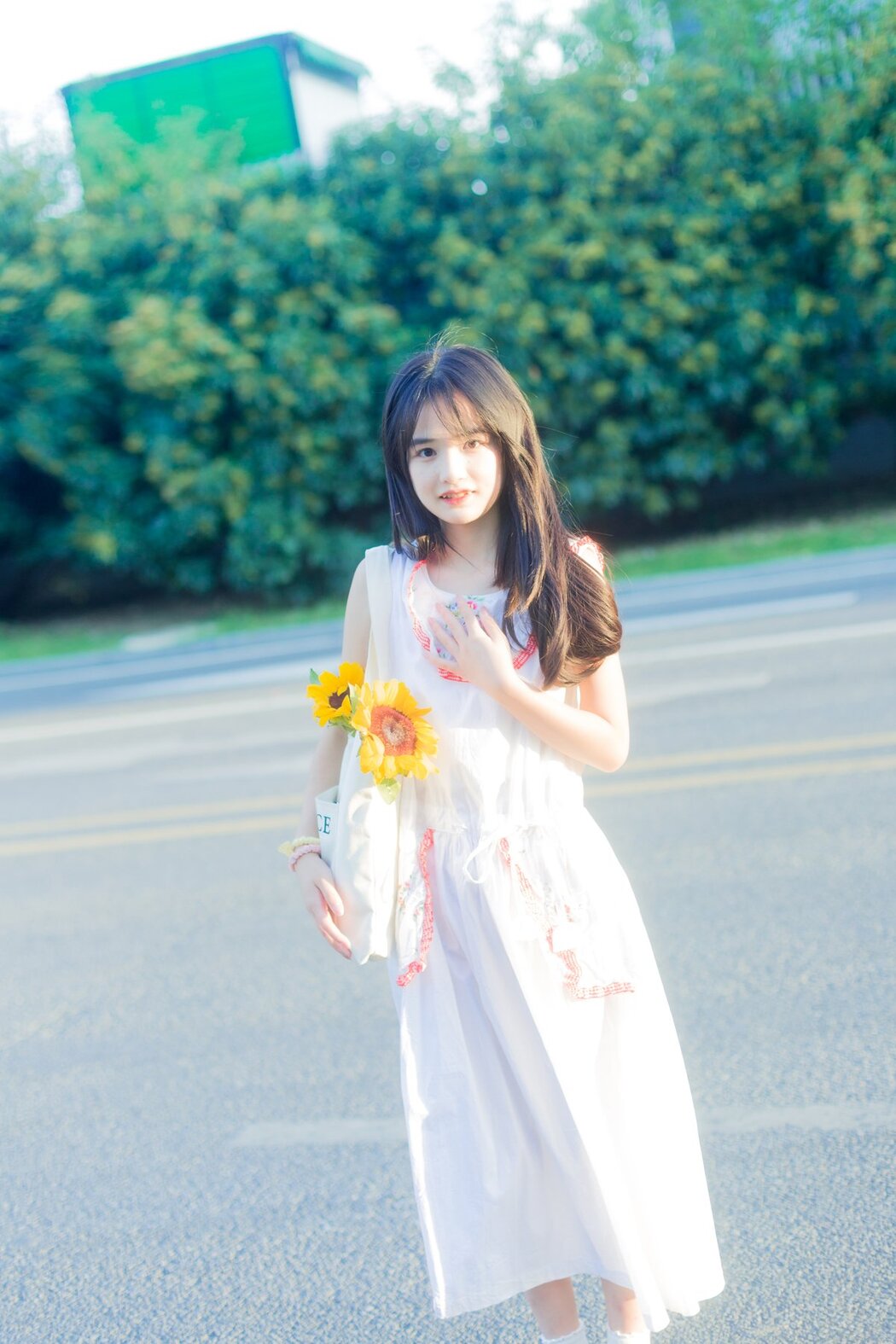 YiTuYu艺图语 Vol.2774 Xiao Yi Mei Mei Cute