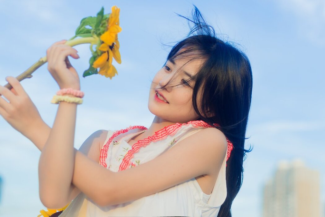 YiTuYu艺图语 Vol.2774 Xiao Yi Mei Mei Cute