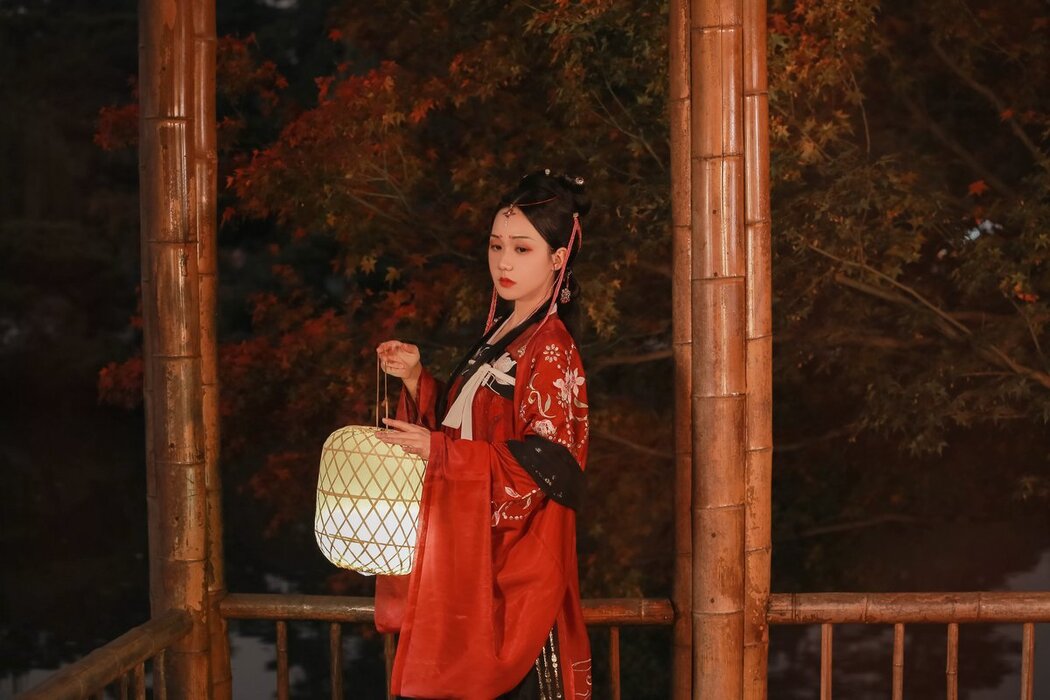 YiTuYu艺图语 Vol.2813 Jia Lian Yu Yu