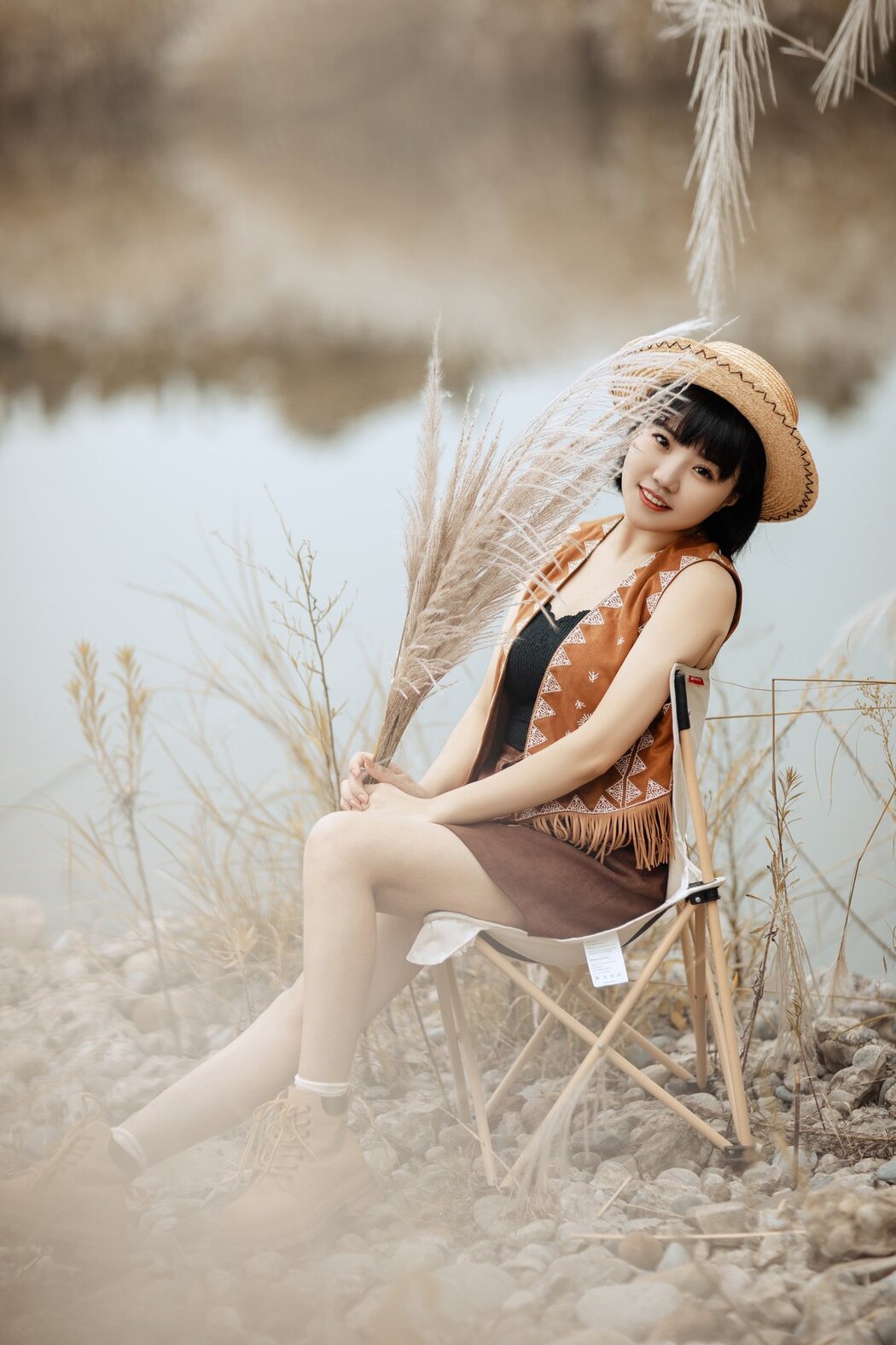 YiTuYu艺图语 Vol.2871 Dong Qin