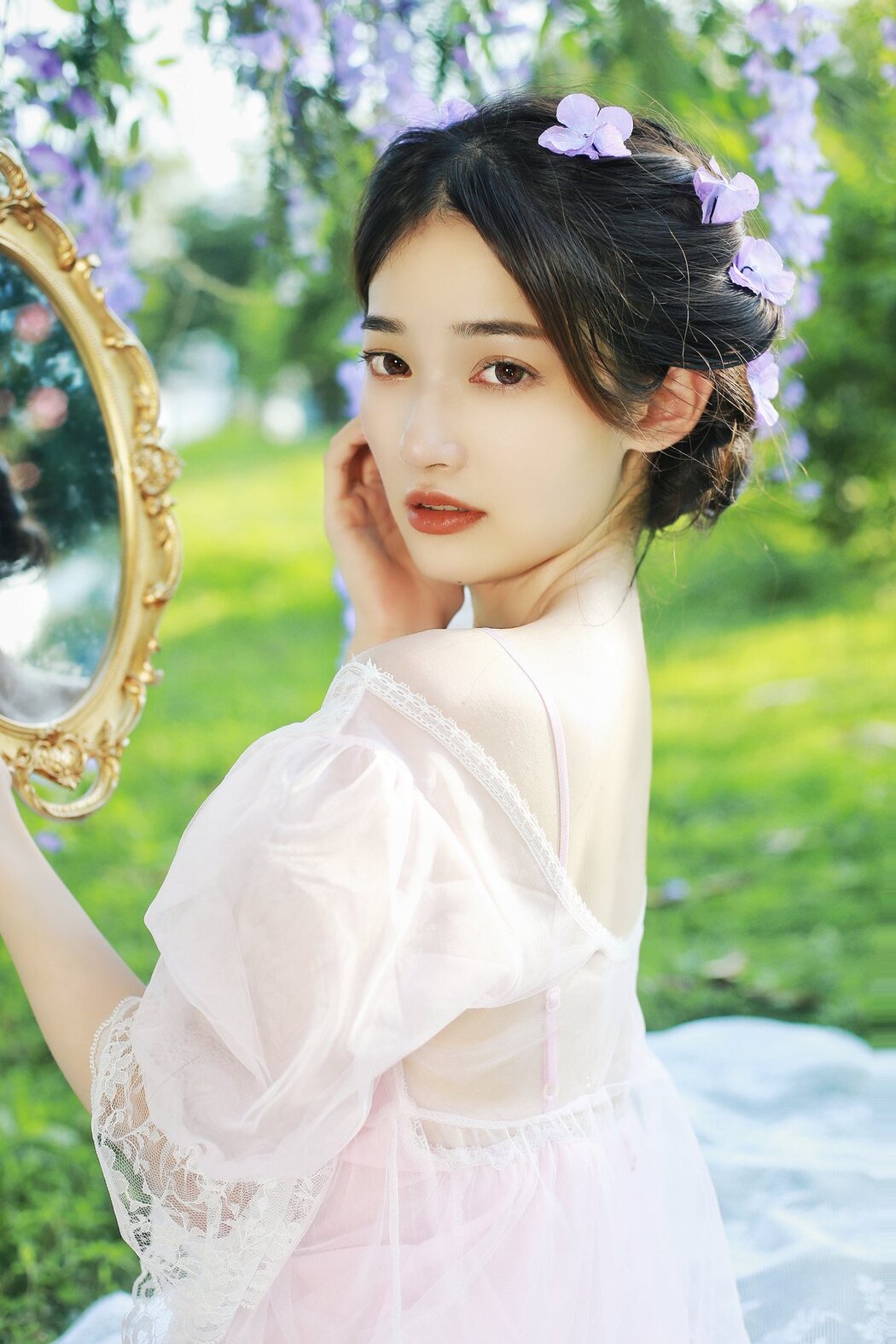 YiTuYu艺图语 Vol.2745 Jiu Jiu Shi
