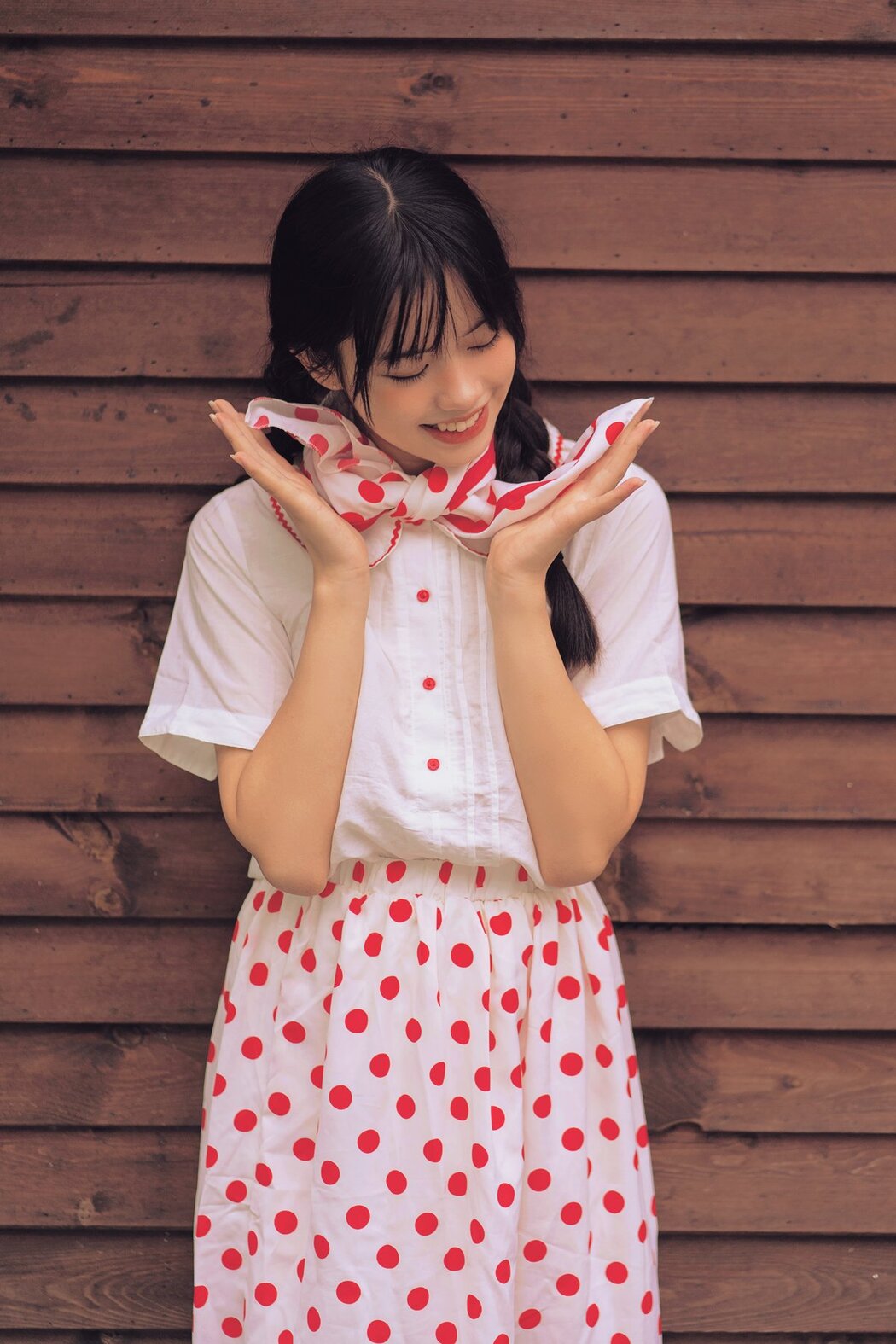 YiTuYu艺图语 Vol.2802 Izumi Izumi
