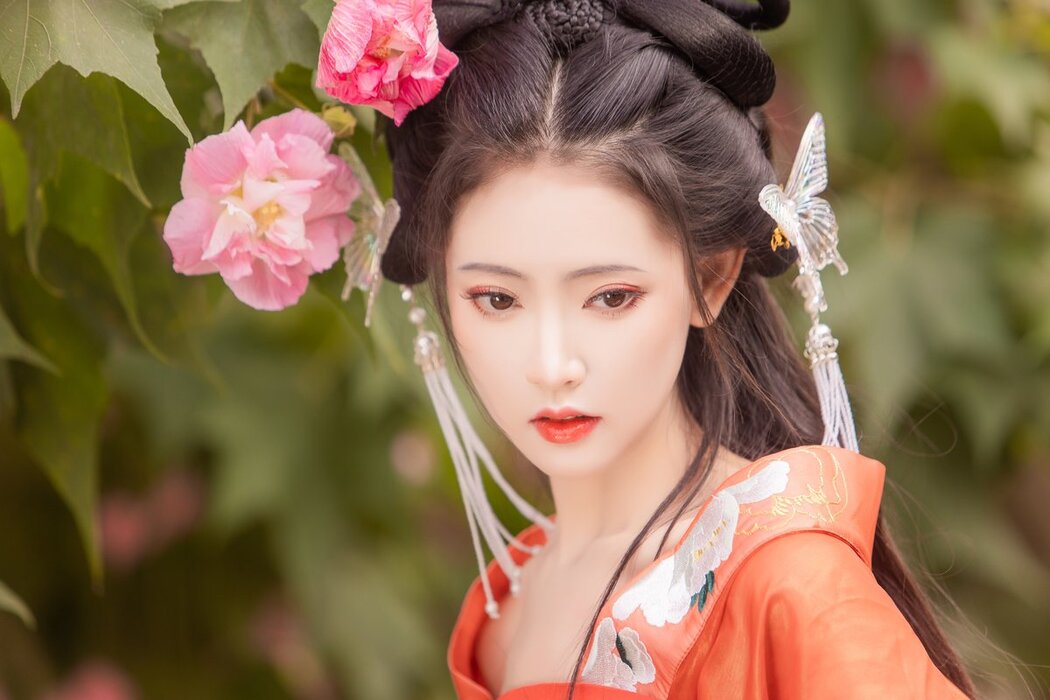 YiTuYu艺图语 Vol.2895 Lin Aki Nai