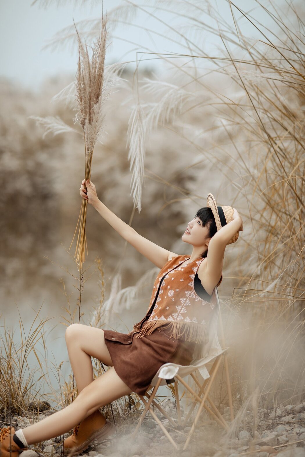 YiTuYu艺图语 Vol.2871 Dong Qin